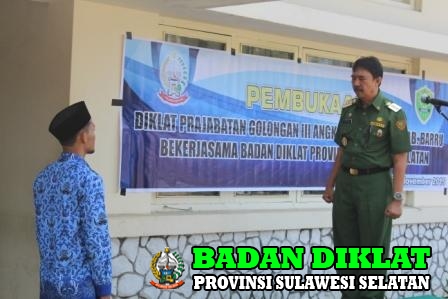 UPACARA PEMBUKAAN DIKLAT PRAJABATAN GOL. III  KAB.BARRU BEKERJASAMA DENGAN BADIKLAT PROV.SULSEL